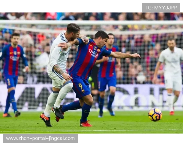 科莫1-1十人博洛尼亚,巴图里纳补时绝平救主