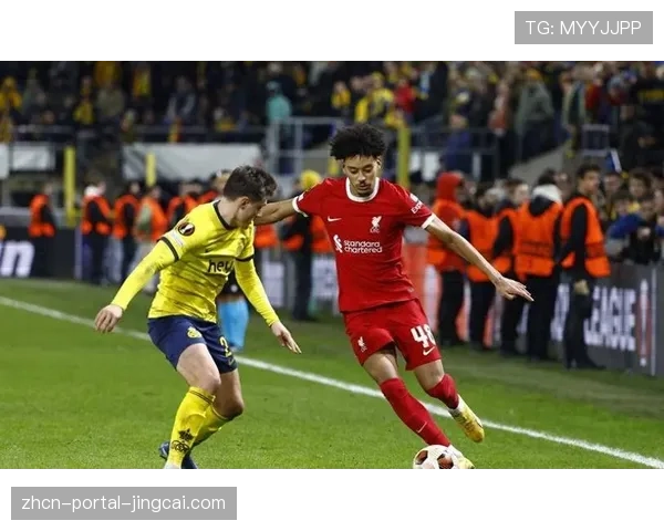 赛前报道:为抗议高票价,曼联球迷组织计划在双红会第73分钟集体退场 赛前报道:为抗议高票价,曼联球迷组织计划在双红会第73分钟集体退场